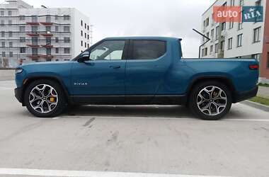 Пікап Rivian R1T 2022 в Рівному