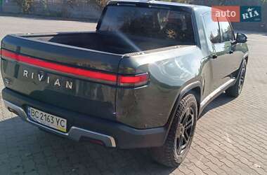 Пікап Rivian R1T 2023 в  фото 3 Пікап Rivian R1T 2023 в
