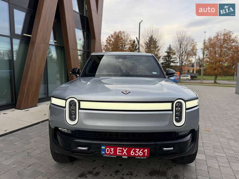 Пикап Rivian R1T 2023 в Луцке фото 2 Пикап Rivian R1T 2023 в Луцке