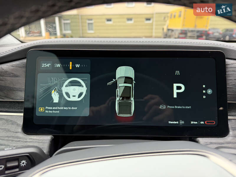 Пікап Rivian R1T 2022 в Львові