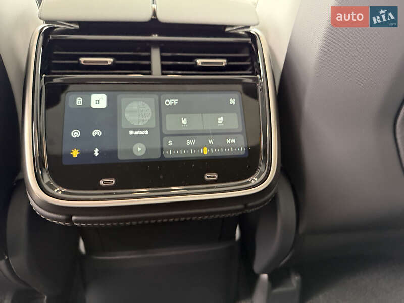 Пікап Rivian R1T 2022 в Львові