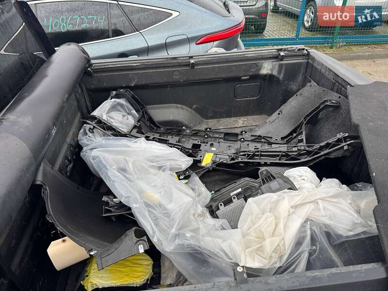 Пикап Rivian R1T 2022 в Львове фото 22 Пикап Rivian R1T 2022 в Львове