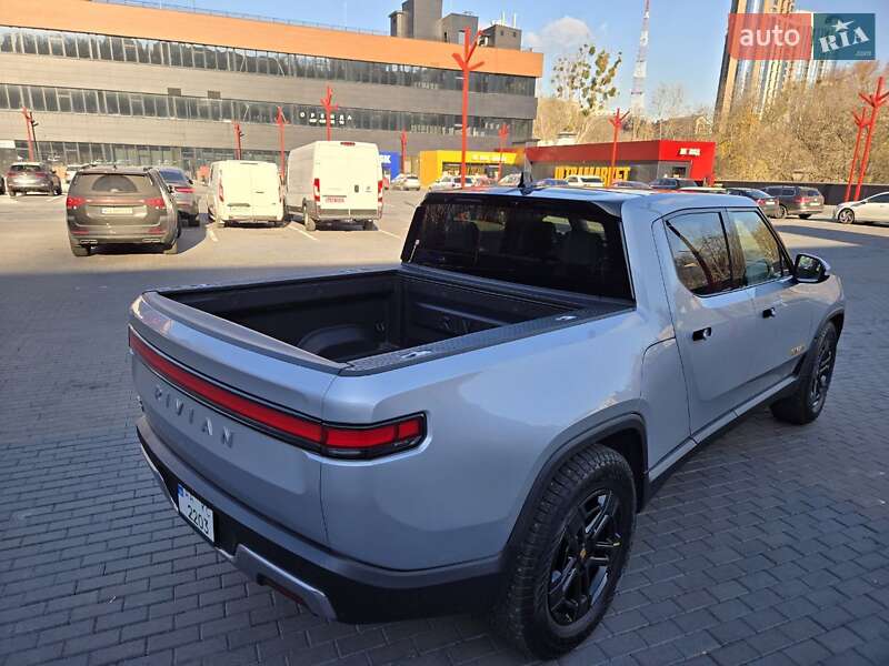 Пікап Rivian R1T 2022 в Києві