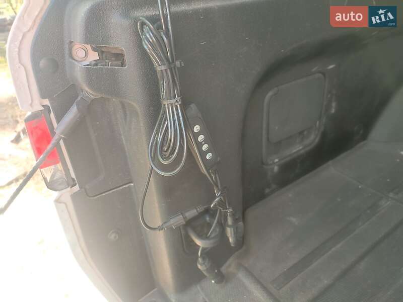 Пикап Rivian R1T 2023 в Киеве