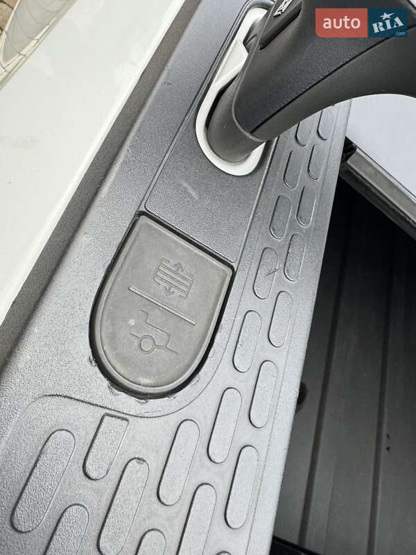 Пикап Rivian R1T 2022 в Черновцах фото 51 Пикап Rivian R1T 2022 в Черновцах