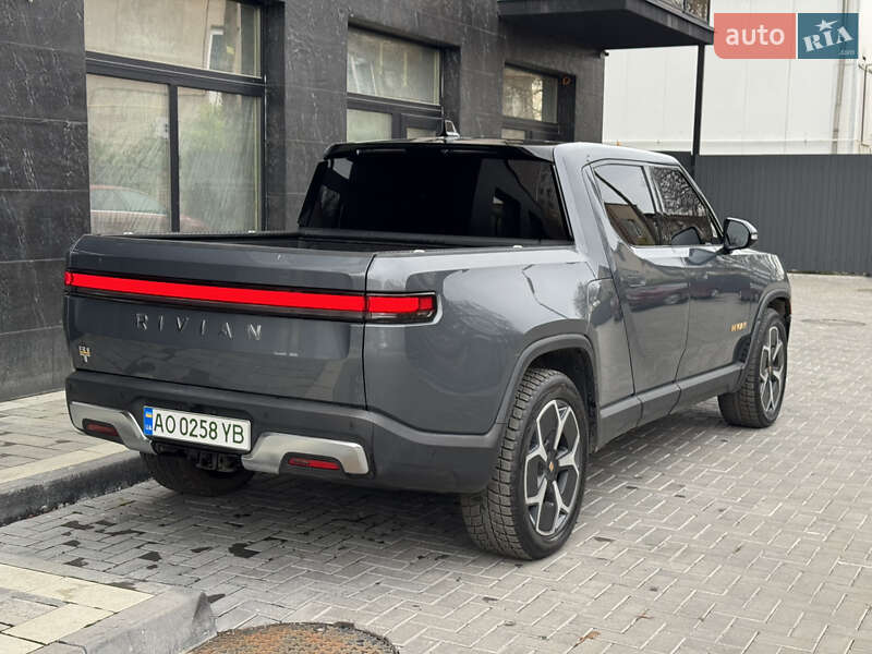 Внедорожник / Кроссовер Rivian R1T 2023 в Ужгороде