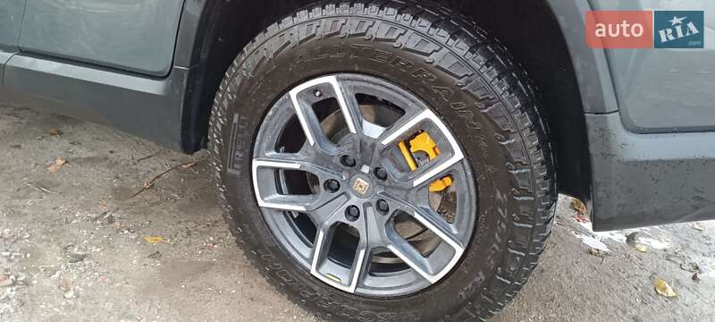 Пикап Rivian R1T 2022 в Вышгороде