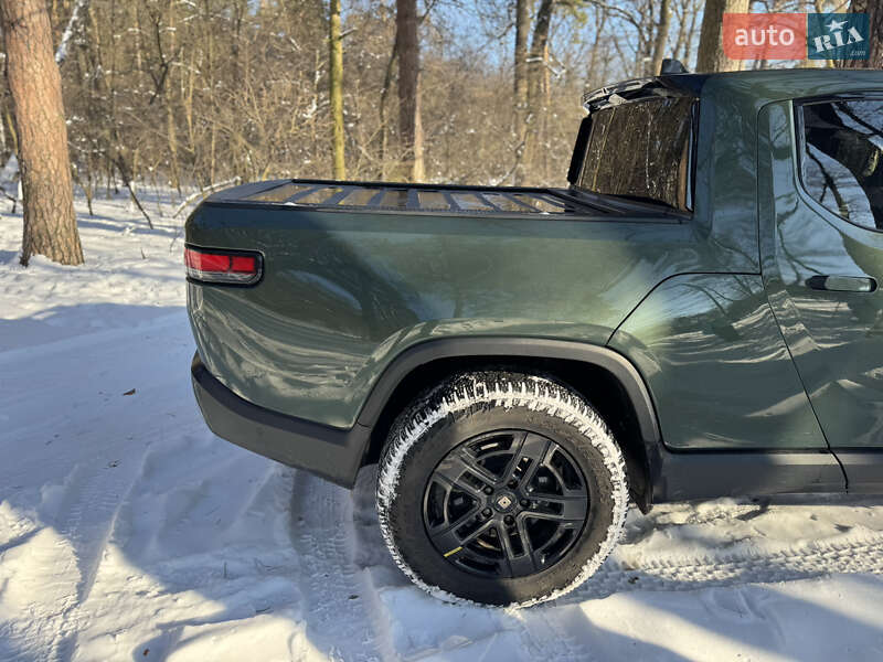Пикап Rivian R1T 2023 в Киеве