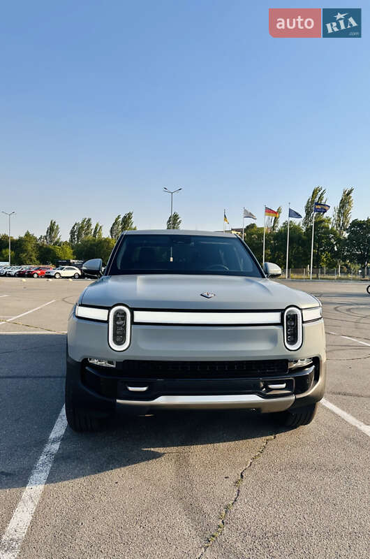 Пикап Rivian R1T 2024 в Днепре