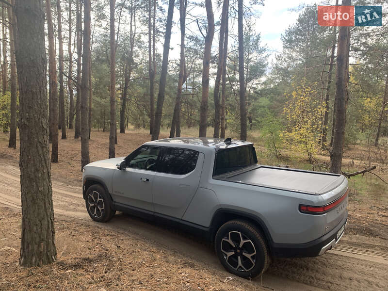 Пикап Rivian R1T 2024 в Днепре