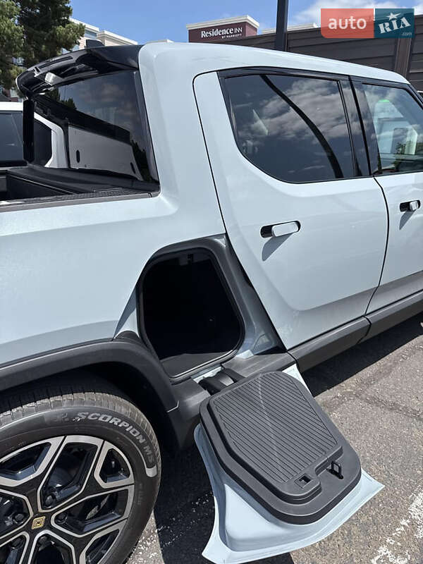Пикап Rivian R1T 2024 в Днепре