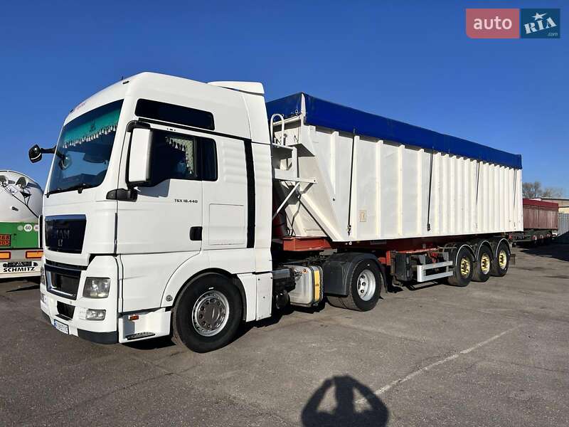 Самоскид напівпричіп Robuste Kaiser 2004 в Черкасах