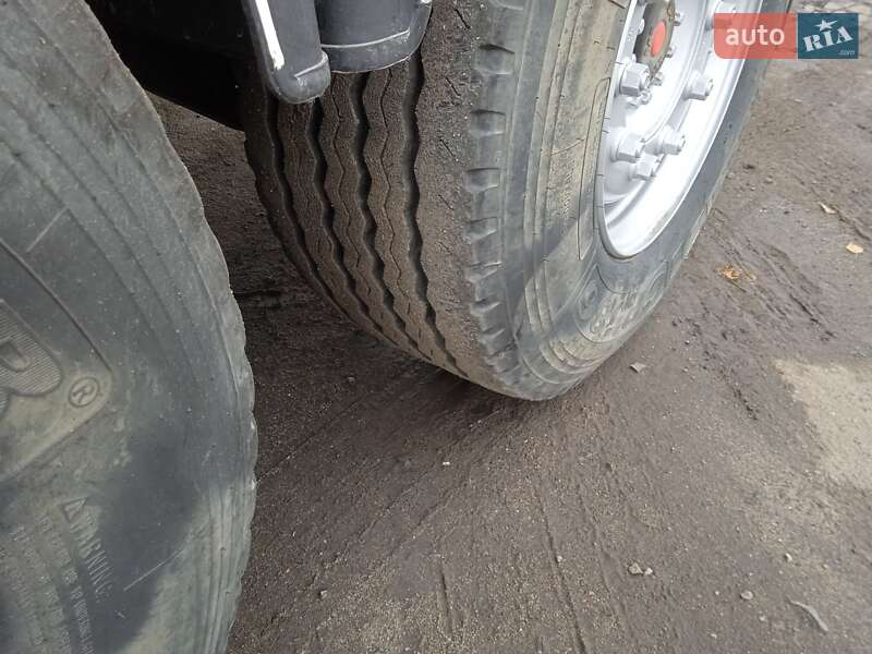 Зерновоз - полуприцеп Robuste S380 2002 в Виннице