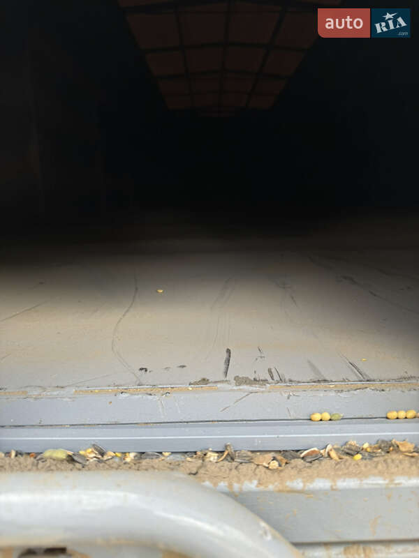 Тентованный борт (штора) - полуприцеп Robuste S380 1991 в Виннице фото 11 Тентованный борт (штора) - полуприцеп Robuste S380 1991 в Виннице