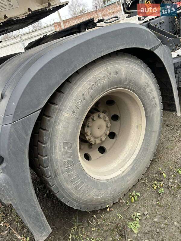 Цистерна Rohr Rohr 2008 в Луцьку