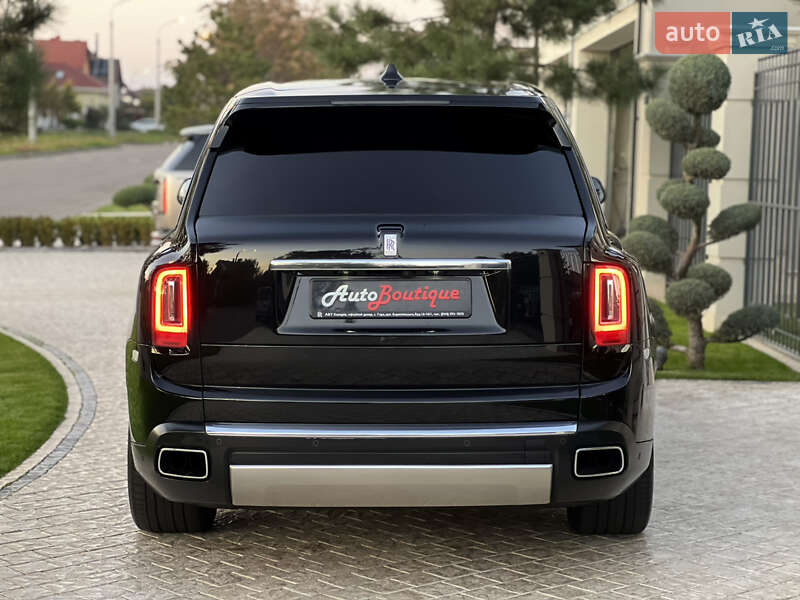 Внедорожник / Кроссовер Rolls-Royce Cullinan 2019 в Одессе
