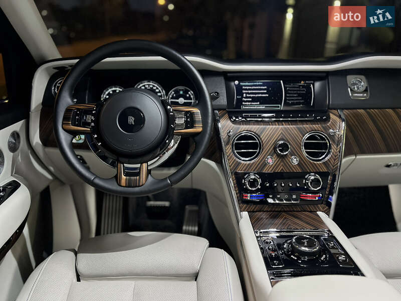 Внедорожник / Кроссовер Rolls-Royce Cullinan 2019 в Одессе