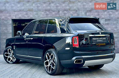 Внедорожник / Кроссовер Rolls-Royce Cullinan 2019 в 