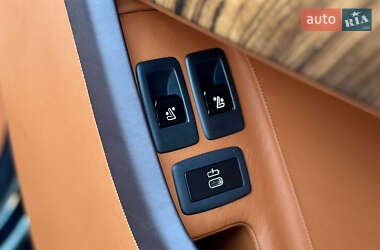 Внедорожник / Кроссовер Rolls-Royce Cullinan 2019 в 