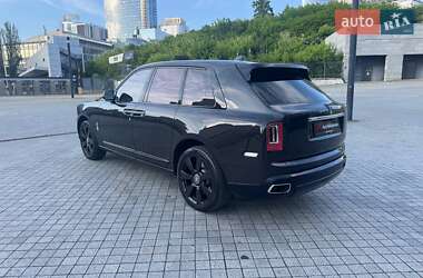 Позашляховик / Кросовер Rolls-Royce Cullinan 2020 в 