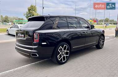 Внедорожник / Кроссовер Rolls-Royce Cullinan 2022 в 