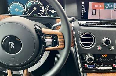 Внедорожник / Кроссовер Rolls-Royce Cullinan 2022 в 
