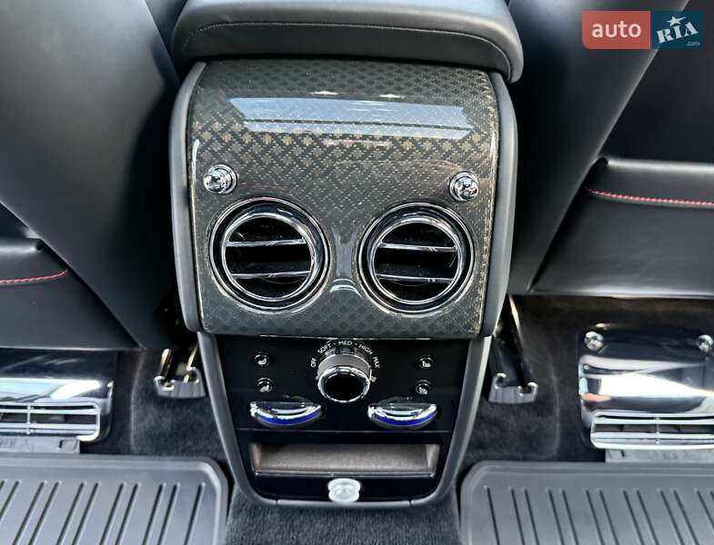 Внедорожник / Кроссовер Rolls-Royce Cullinan 2020 в Киеве