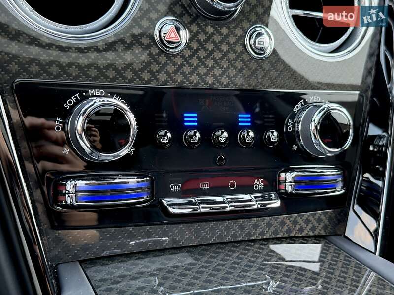 Внедорожник / Кроссовер Rolls-Royce Cullinan 2020 в Киеве