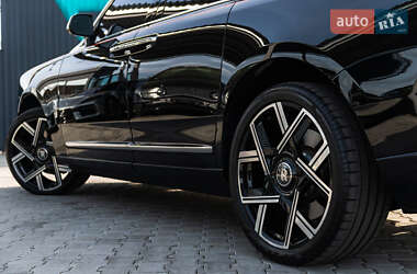 Внедорожник / Кроссовер Rolls-Royce Cullinan 2019 в 