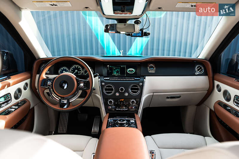 Внедорожник / Кроссовер Rolls-Royce Cullinan 2019 в Мукачево