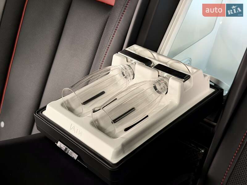 Позашляховик / Кросовер Rolls-Royce Cullinan 2020 в Києві