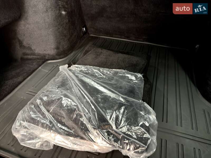 Позашляховик / Кросовер Rolls-Royce Cullinan 2020 в Києві