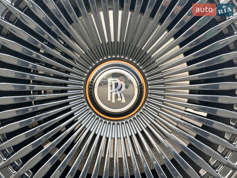 Внедорожник / Кроссовер Rolls-Royce Cullinan 2019 в Киеве