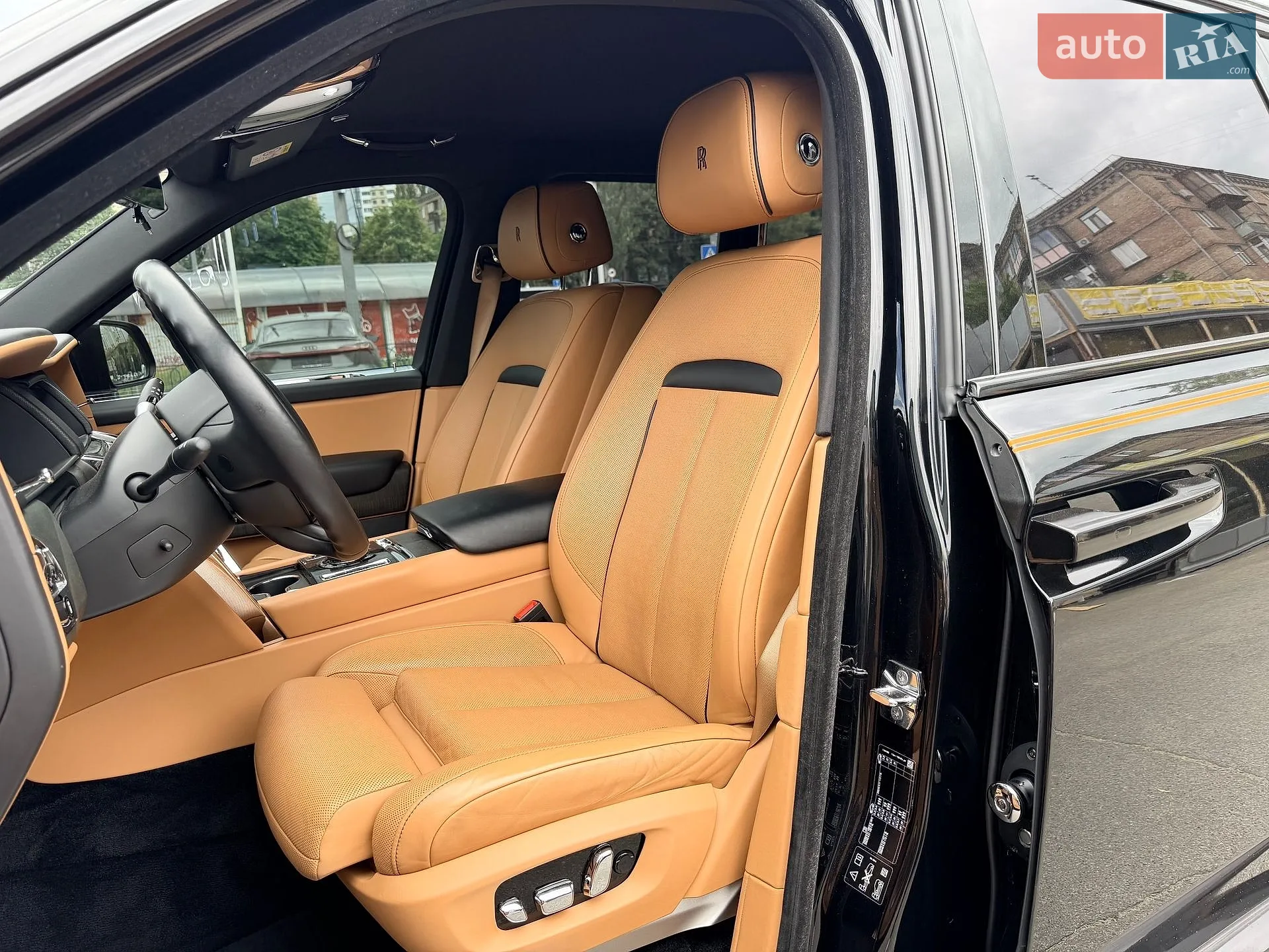 2019 Rolls-Royce Cullinan - мініатюра 25