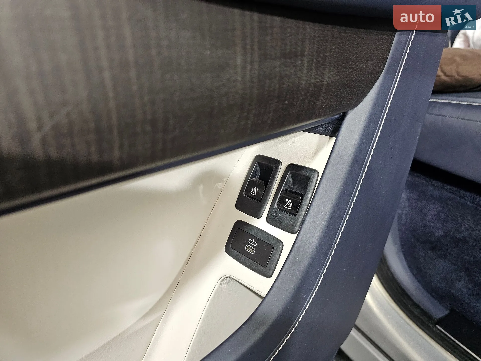 2020 Rolls-Royce Cullinan - мініатюра 21