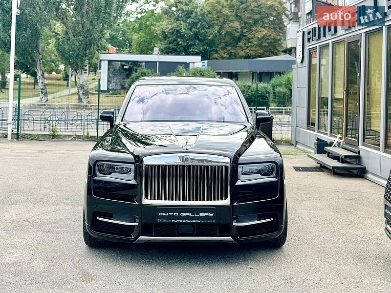 Rolls-Royce Cullinan, фото з оголошення