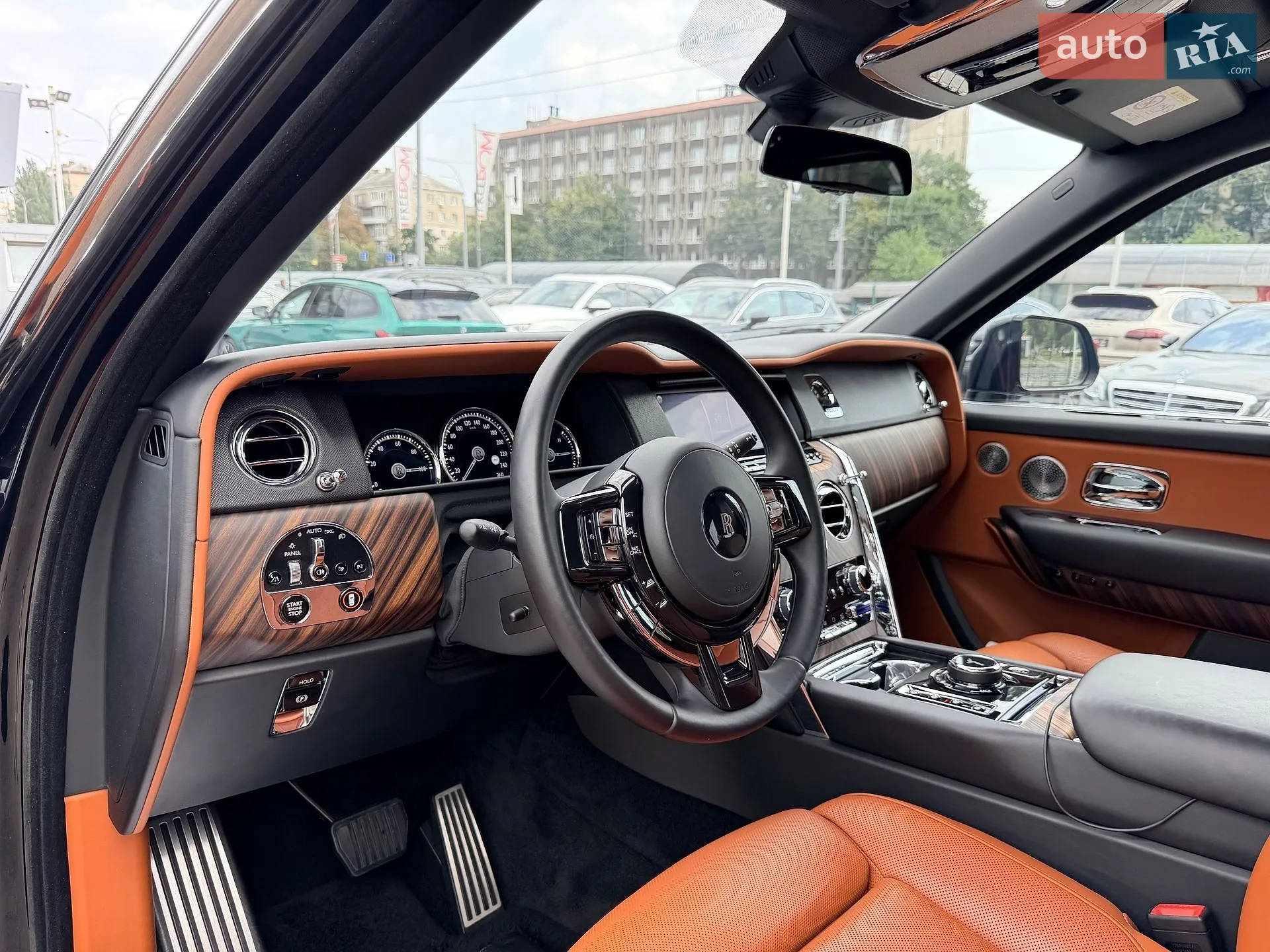 2019 Rolls-Royce Cullinan - мініатюра 22