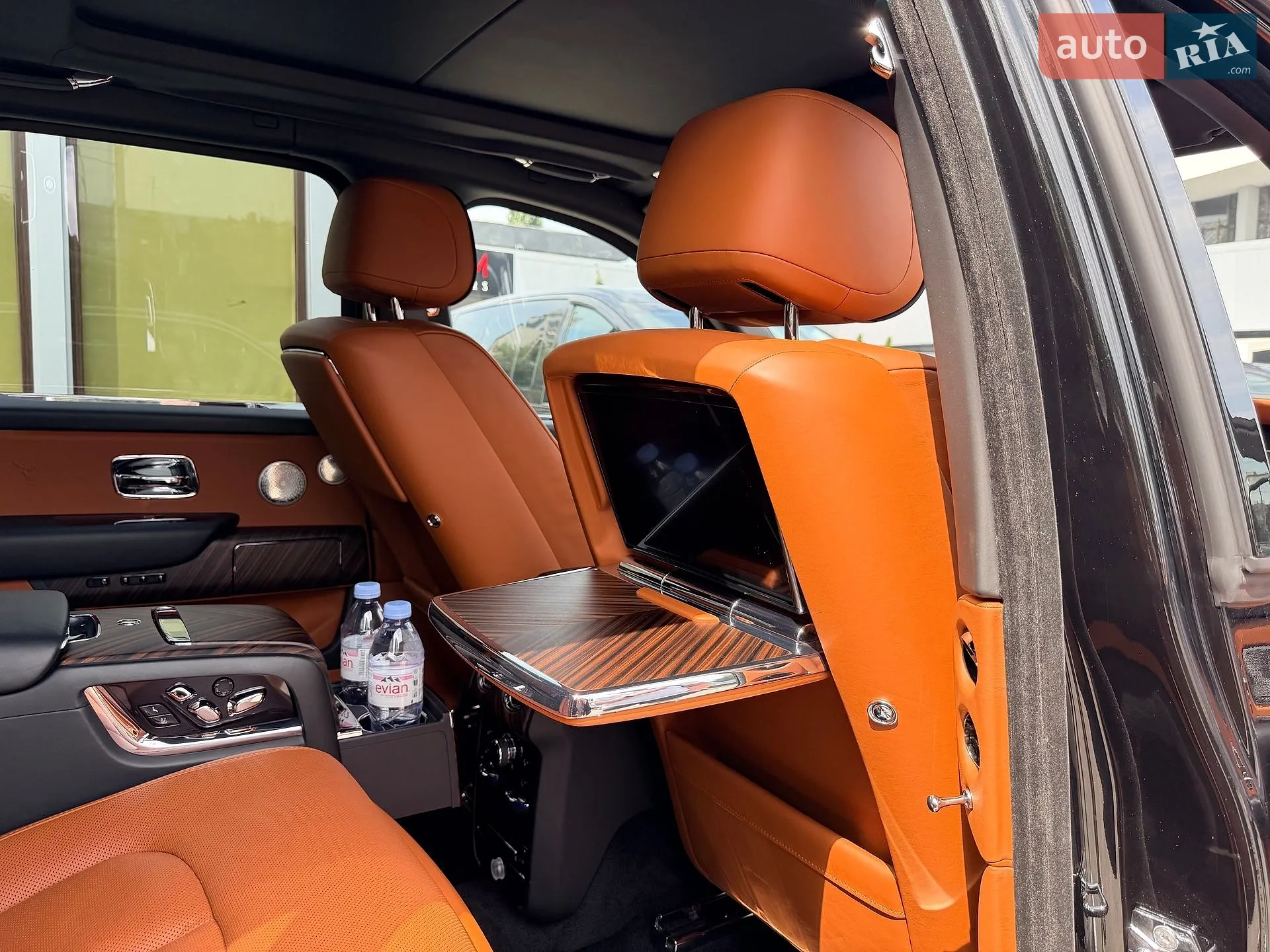 2019 Rolls-Royce Cullinan - мініатюра 45