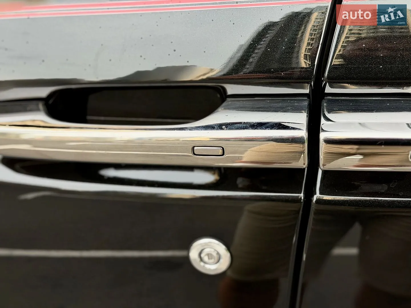 2019 Rolls-Royce Cullinan - мініатюра 38