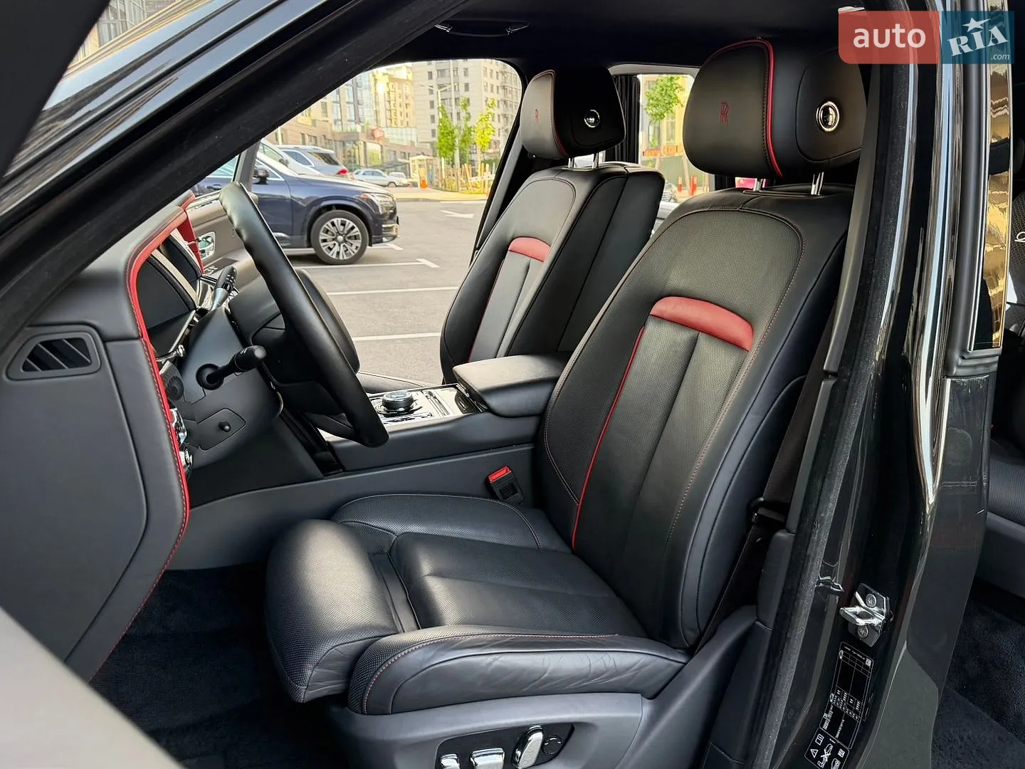 2019 Rolls-Royce Cullinan - мініатюра 41