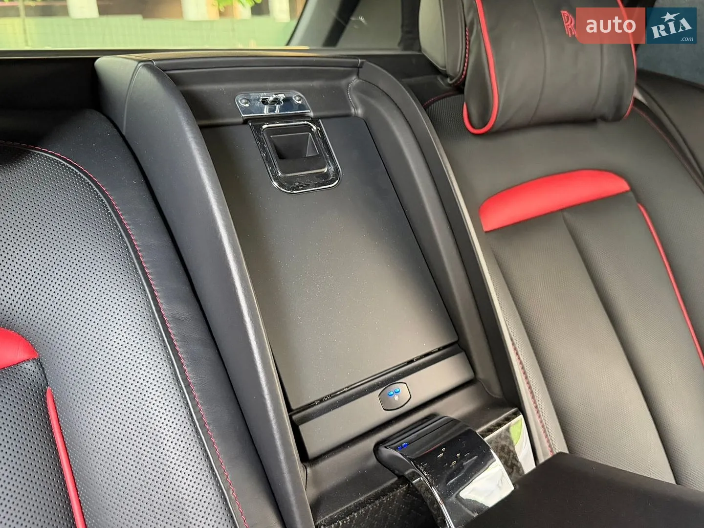 2019 Rolls-Royce Cullinan - мініатюра 59