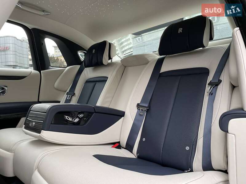 Седан Rolls-Royce Ghost 2021 в Києві