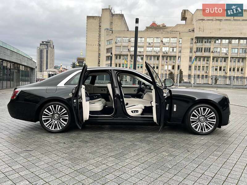 Седан Rolls-Royce Ghost 2021 в Києві