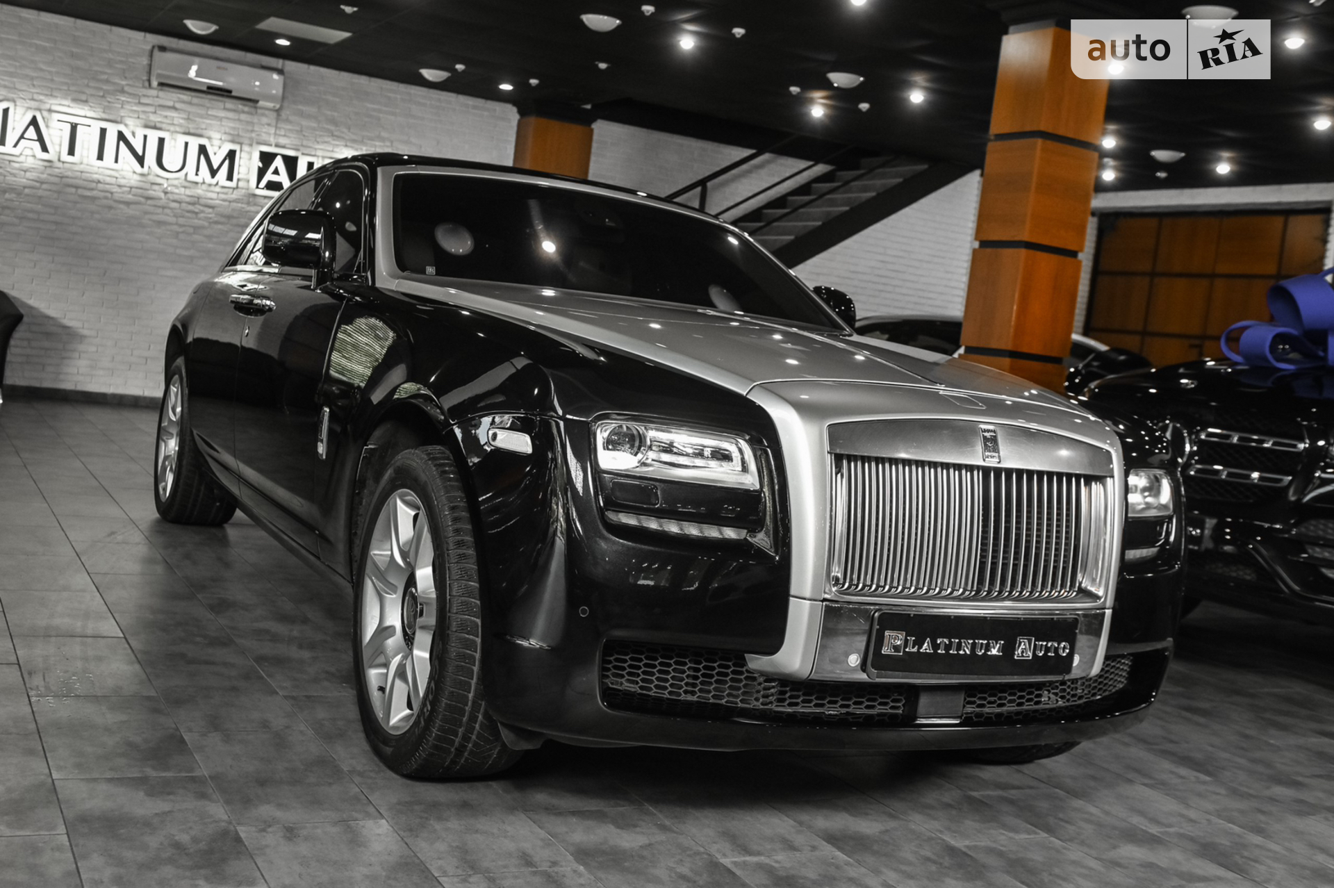 2011 Rolls-Royce Ghost - мініатюра 5