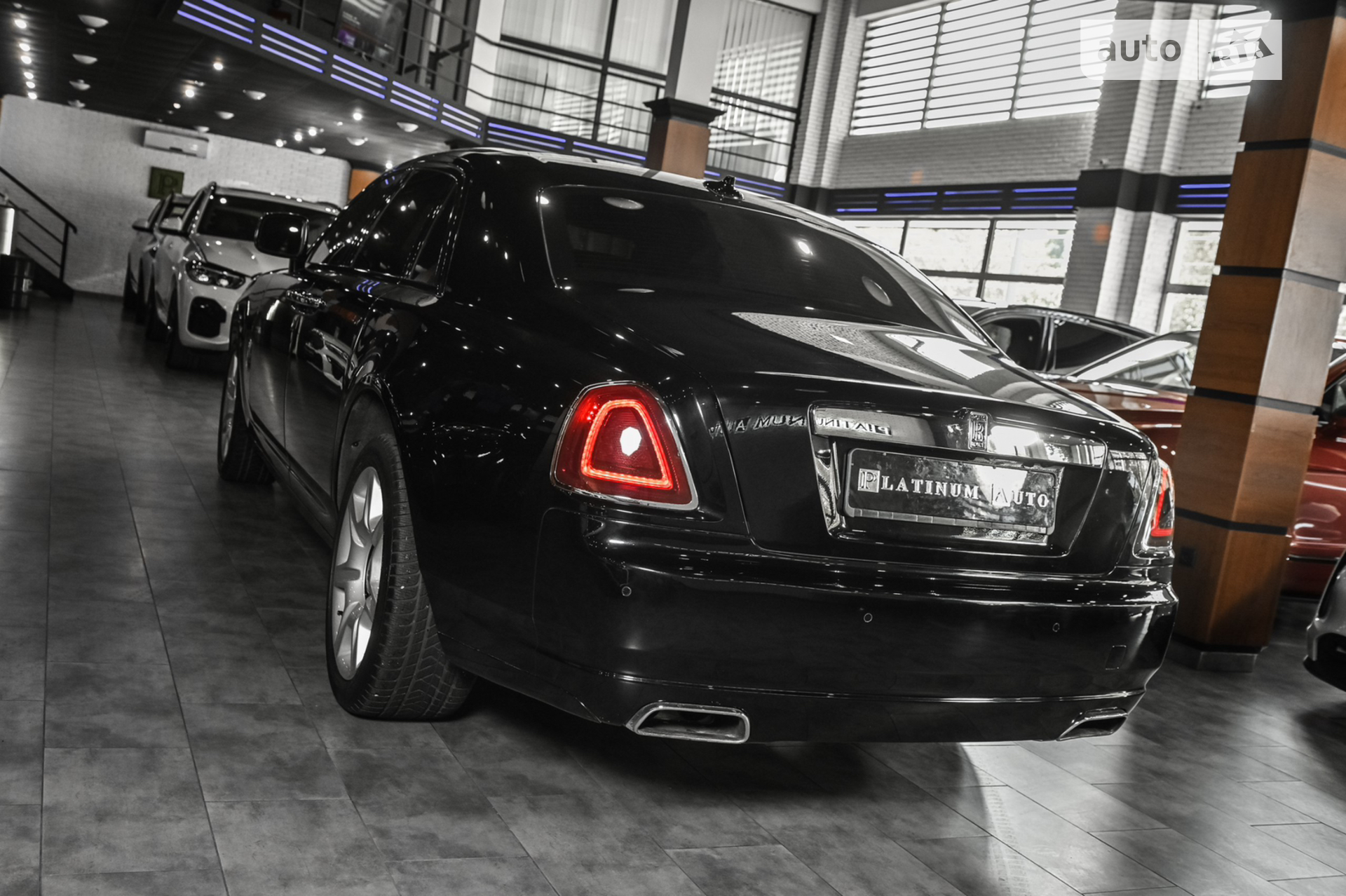 2011 Rolls-Royce Ghost - мініатюра 9