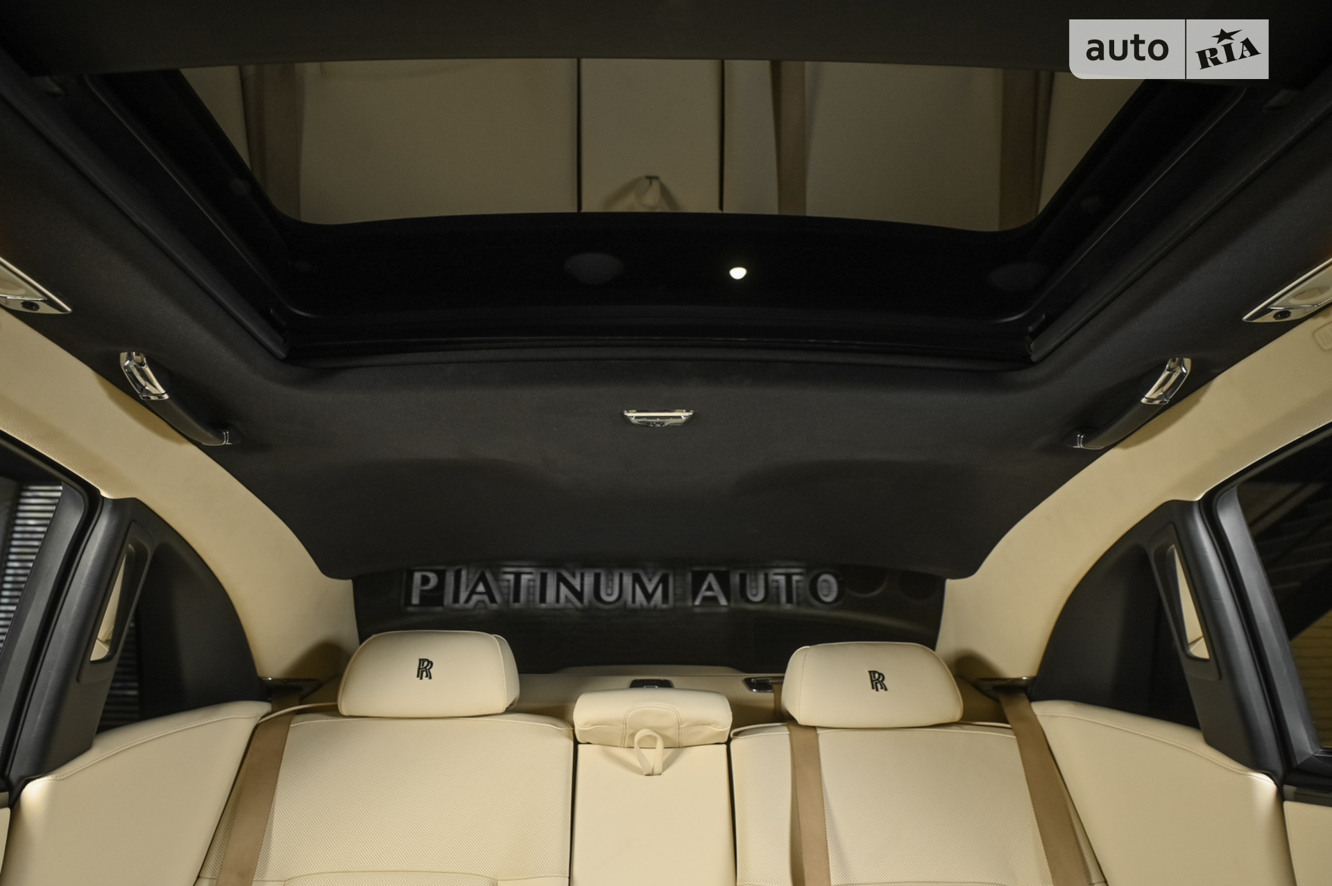2011 Rolls-Royce Ghost - мініатюра 57