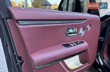 Седан Rolls-Royce Ghost 2021 в 