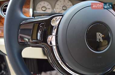 Седан Rolls-Royce Ghost 2012 в 