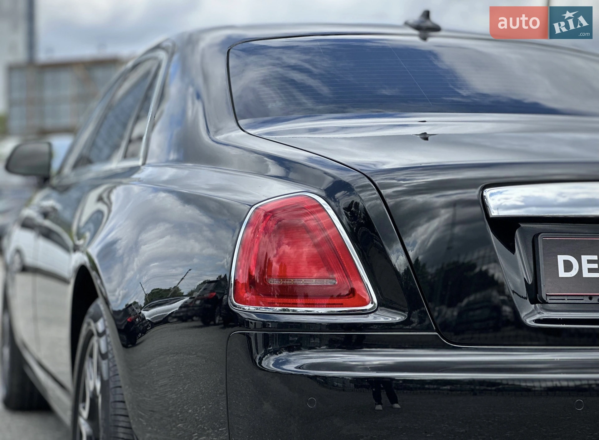 2013 Rolls-Royce Ghost - мініатюра 33