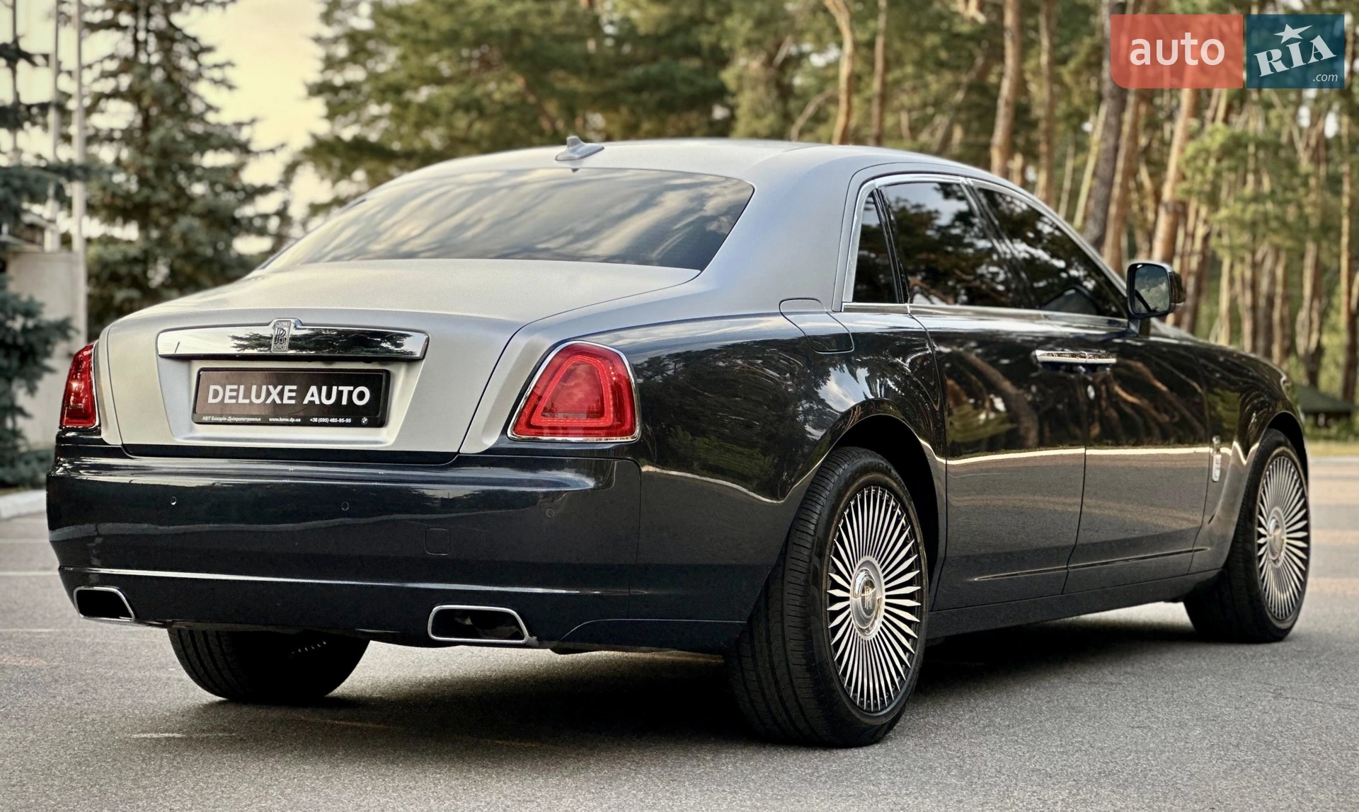 2011 Rolls-Royce Ghost - мініатюра 41